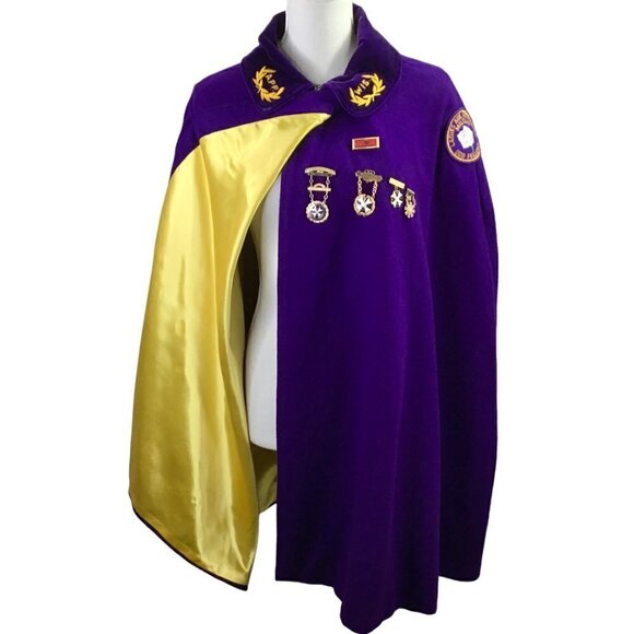 Vintage Odd Fellows Cape Ladies Auxiliary Patriarchs Militant IOOF w/Medals Wis - Picture 4 of 11